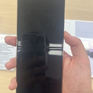 Samsung Galaxy Z Flip 4 5G - 128GB Gray (Grade A)
